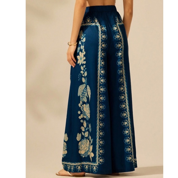 Boho Blue Floral Print Stretchy Waist Wide leg Pants - Picture 5 of 6